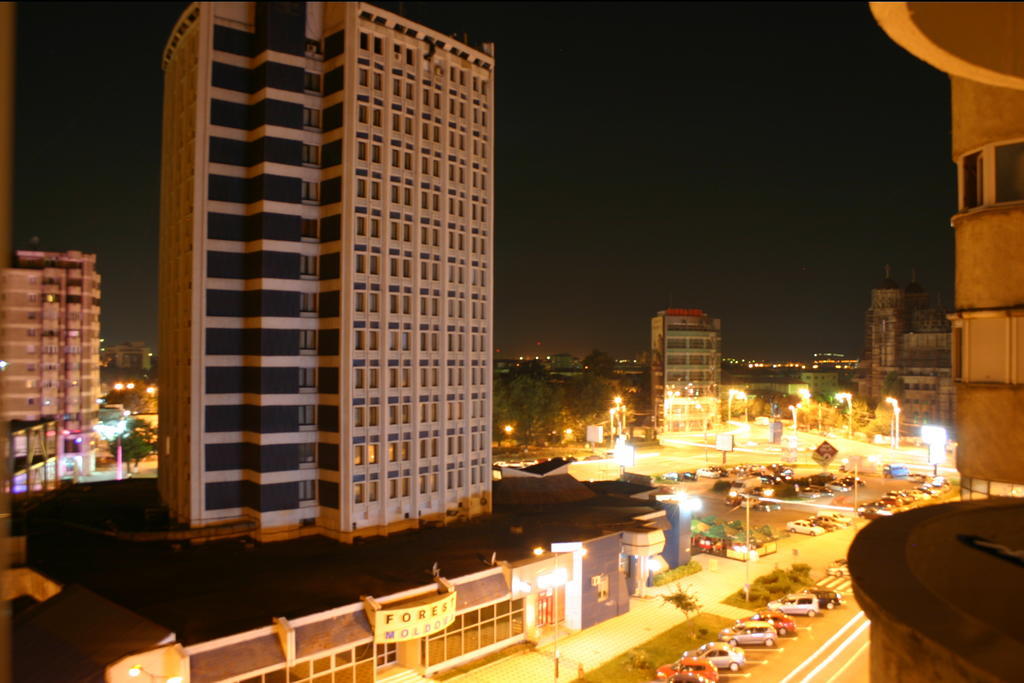 Apartament Bacau - Bacau City Centre Apartment Luaran gambar